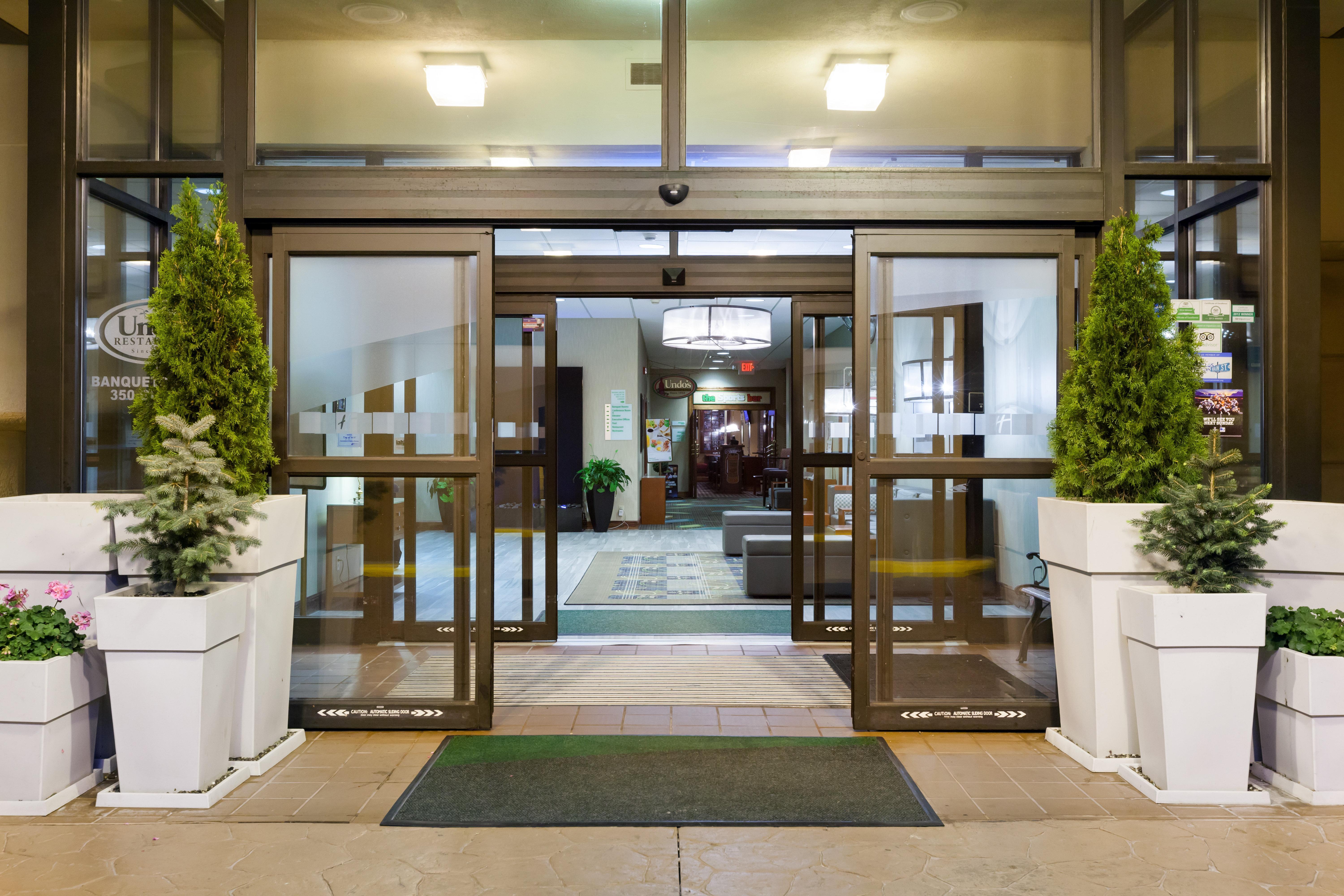 Holiday Inn Weirton-Steubenville Area Esterno foto