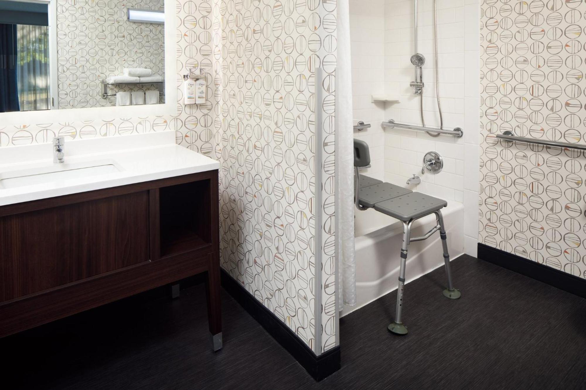 Holiday Inn Weirton-Steubenville Area Esterno foto